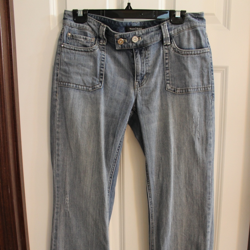 White House Black Market- Blanc denim jeans